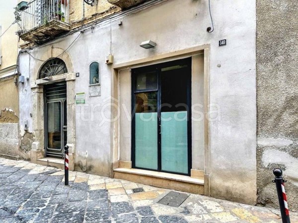 negozio in vendita a Lucera