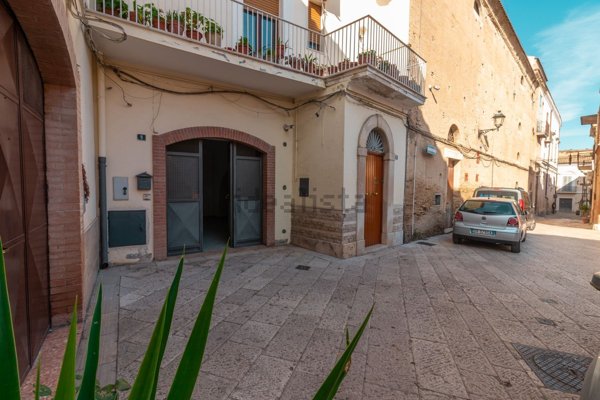 appartamento in vendita a Lucera