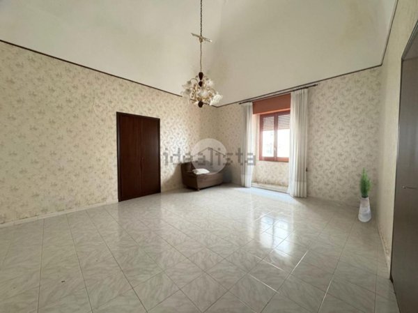 casa semindipendente in vendita a Lucera