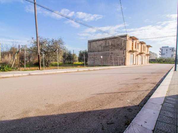 terreno agricolo in vendita a Lucera