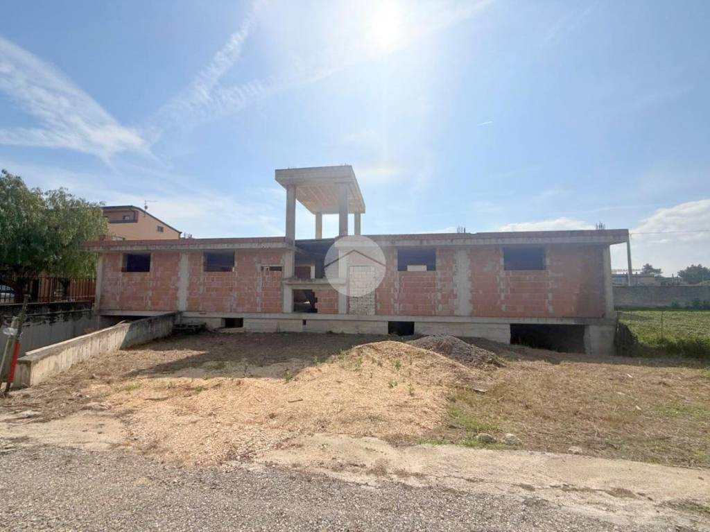 casa indipendente in vendita a Lucera