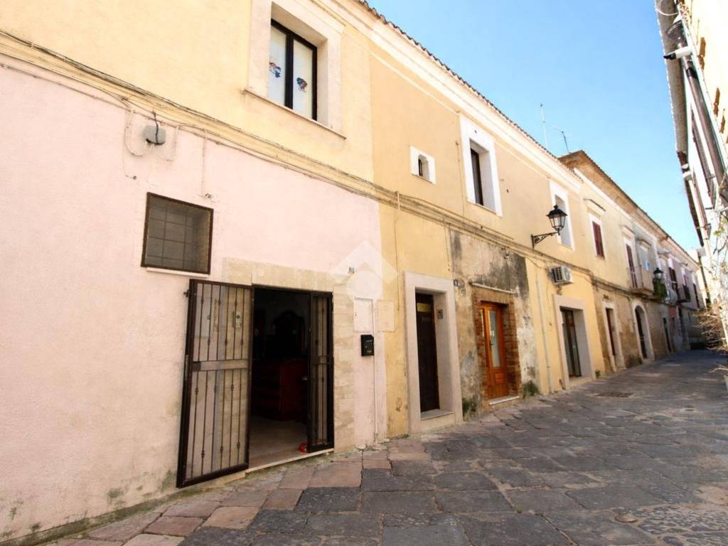 casa indipendente in vendita a Lucera