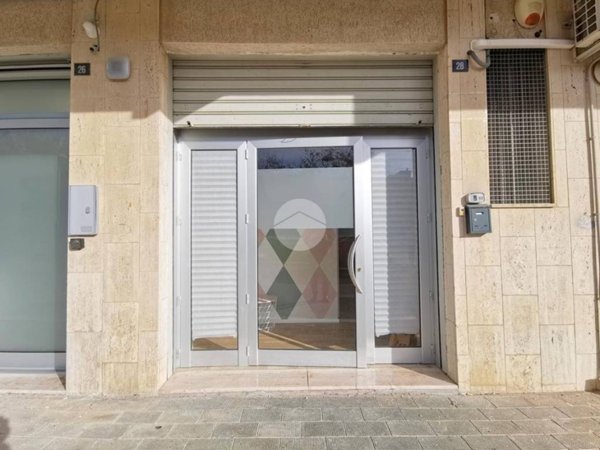 negozio in vendita a Lucera