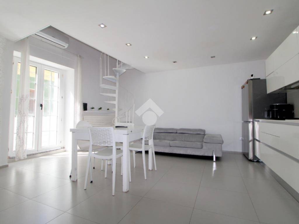 casa indipendente in vendita a Lucera