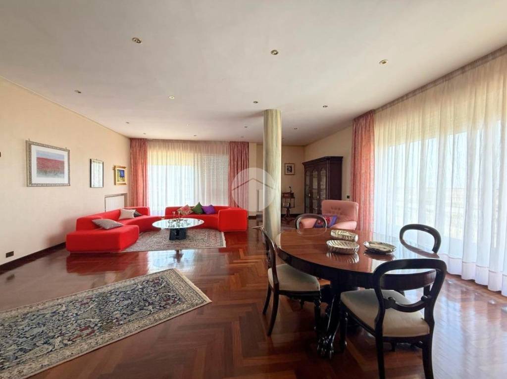 appartamento in vendita a Lucera
