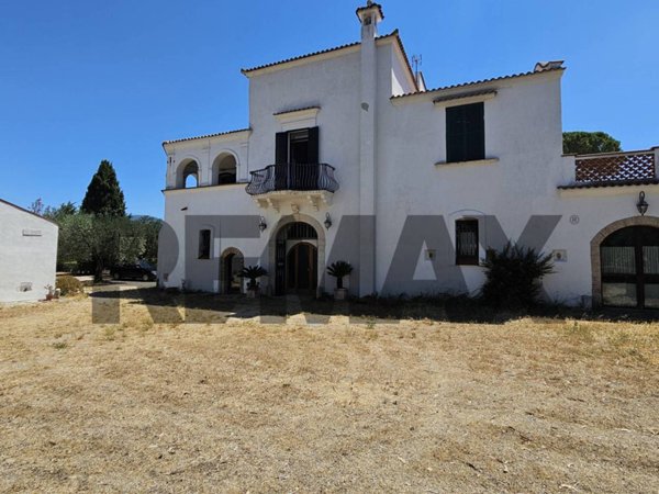 villa in vendita a Lucera in zona San Giusto