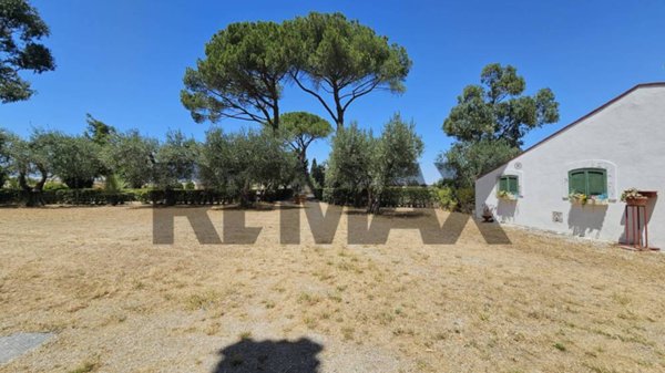villa in vendita a Lucera in zona San Giusto