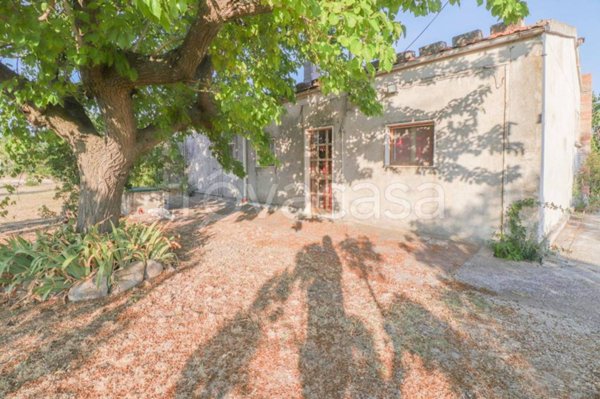 casa indipendente in vendita a Lucera