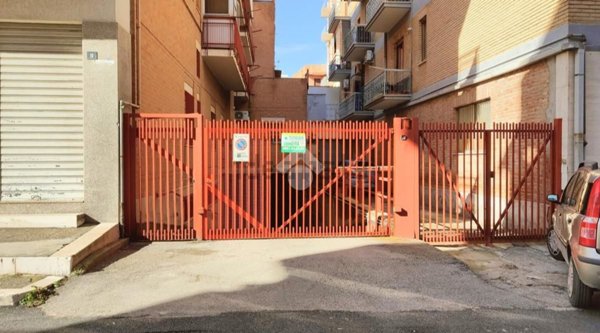 box auto in vendita a Lucera