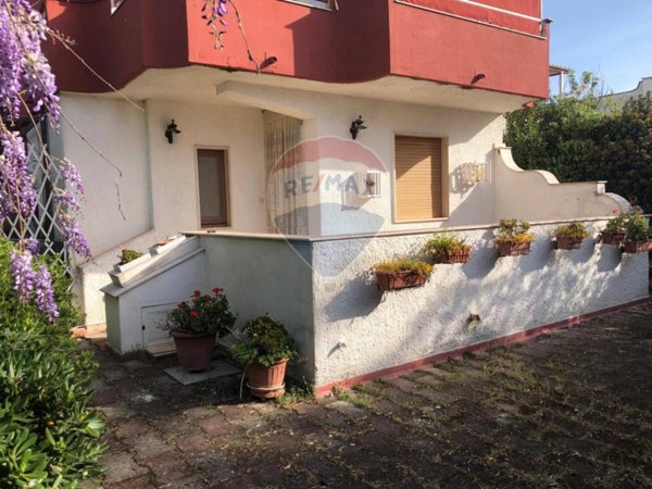 appartamento in vendita a Manfredonia in zona Ippocampo