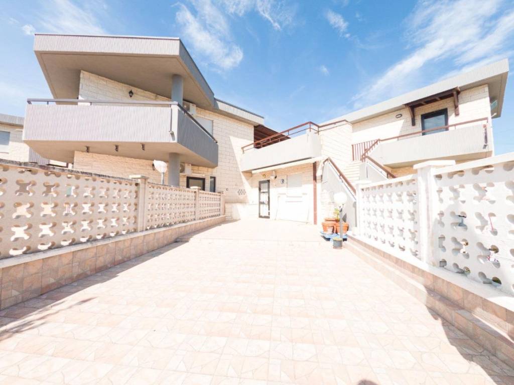 appartamento in vendita a Manfredonia in zona Ippocampo