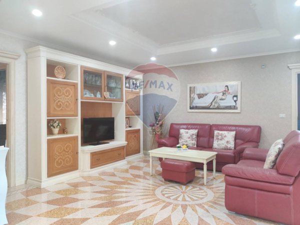 casa indipendente in vendita a Manfredonia