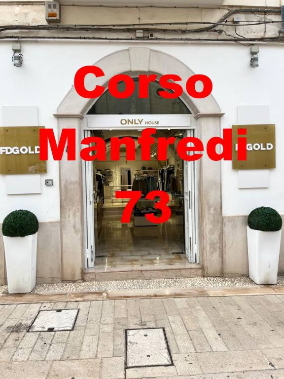 appartamento in vendita a Manfredonia in zona Centro Storico