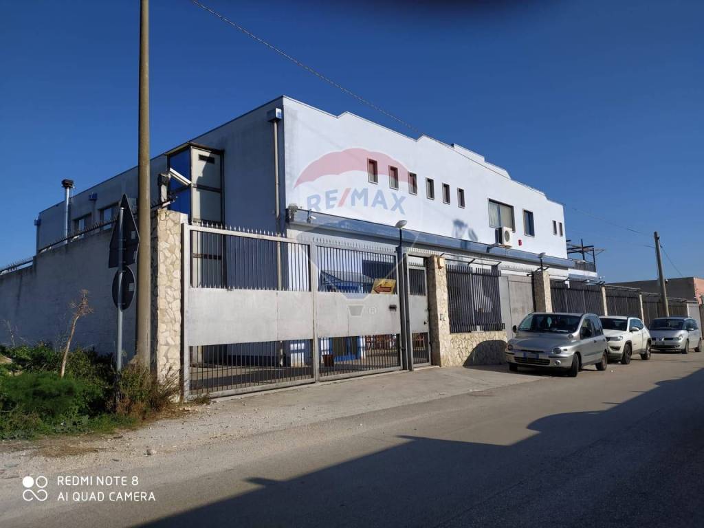 negozio in vendita a Manfredonia