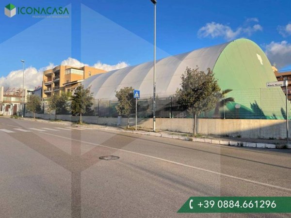 appartamento in vendita a Manfredonia in zona Centro Storico