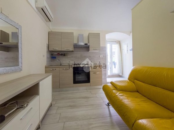 appartamento in vendita a Manfredonia in zona Centro Storico