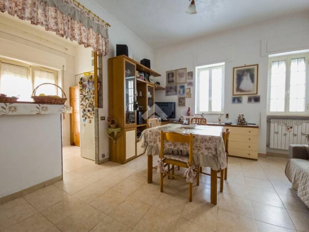 appartamento in vendita a Manfredonia in zona Centro Storico