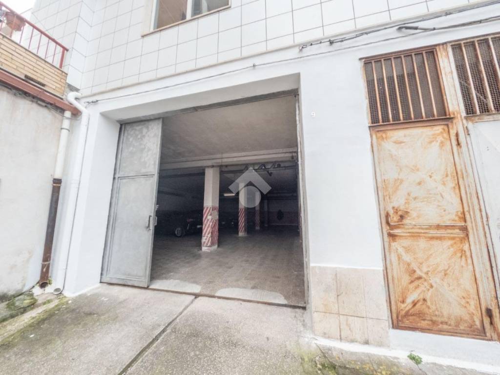 negozio in vendita a Manfredonia