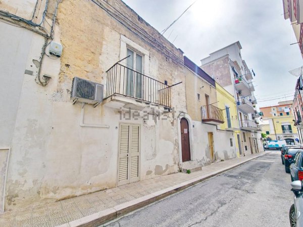 appartamento in vendita a Manfredonia in zona Centro Storico