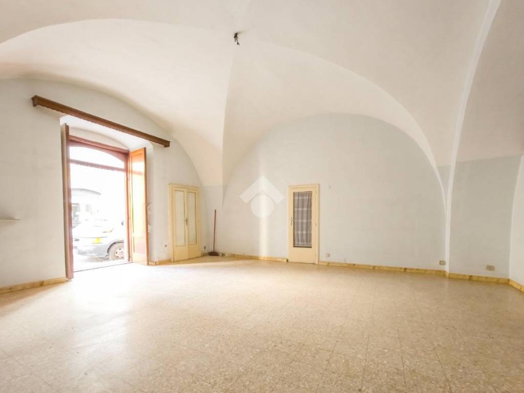 appartamento in vendita a Manfredonia in zona Centro Storico