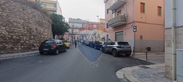 casa indipendente in vendita a Manfredonia