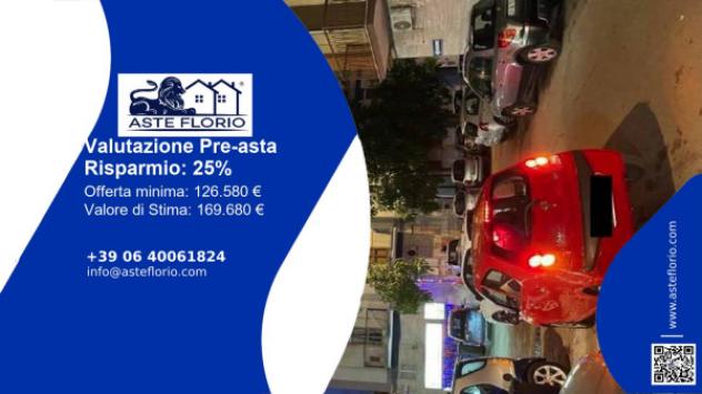 appartamento in vendita a Manfredonia in zona Centro Storico