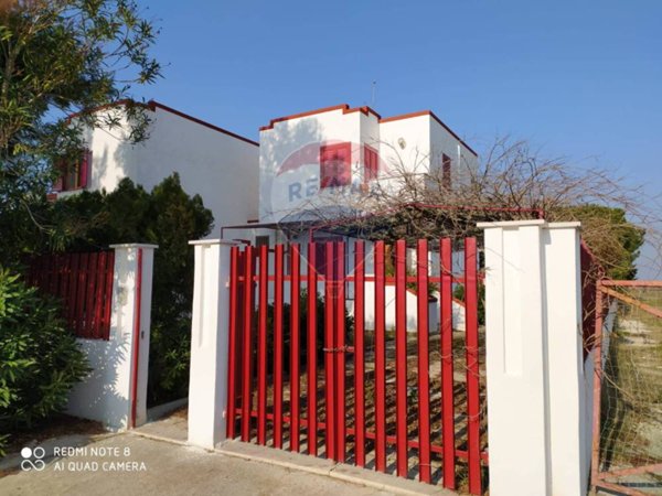 casa indipendente in vendita a Manfredonia