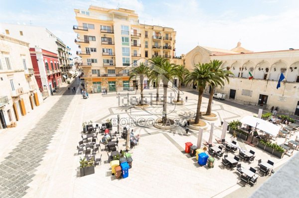 appartamento in vendita a Manfredonia in zona Centro Storico