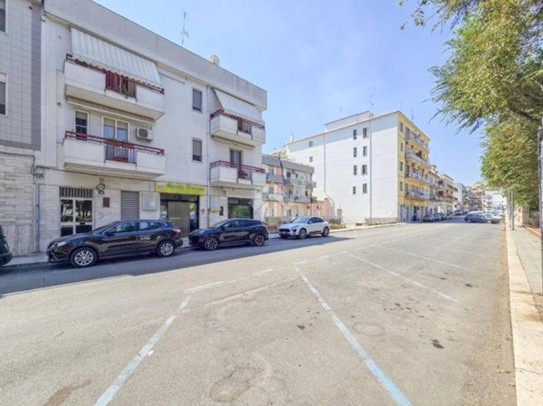 appartamento in vendita a Manfredonia in zona Centro Storico