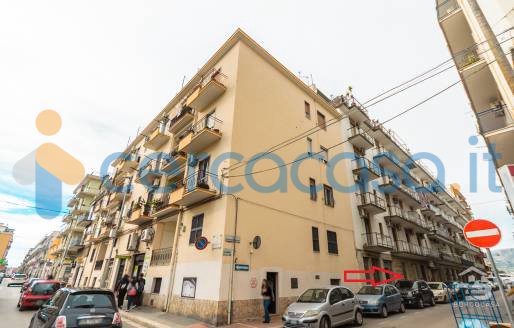 appartamento in vendita a Manfredonia in zona Centro Storico