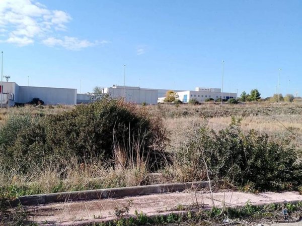 terreno edificabile in vendita a Manfredonia
