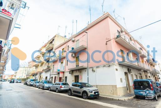 locale commerciale in vendita a Manfredonia