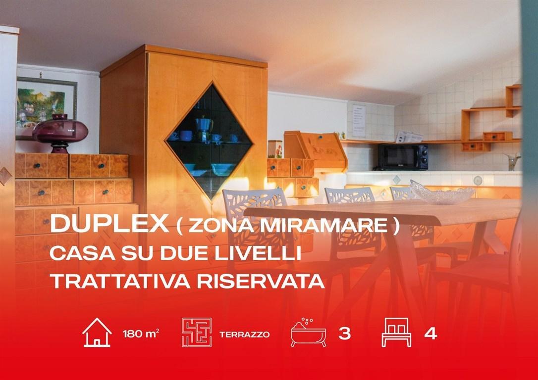casa indipendente in vendita a Manfredonia in zona Centro Storico
