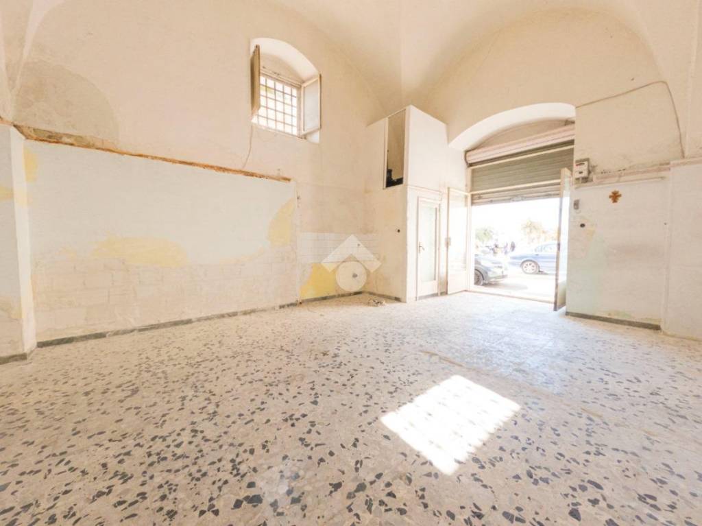 appartamento in vendita a Manfredonia in zona Centro Storico