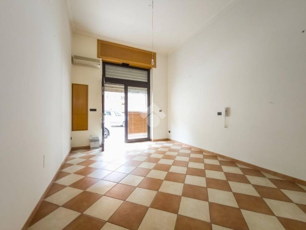 appartamento in vendita a Manfredonia in zona Centro Storico