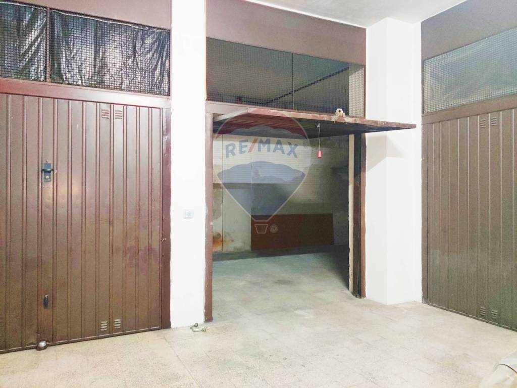 locale di sgombero in vendita a Manfredonia