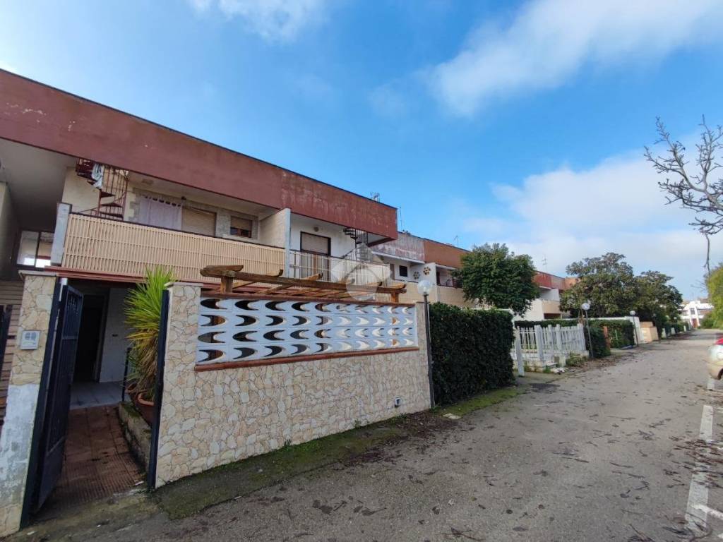 appartamento in vendita a Manfredonia in zona Ippocampo