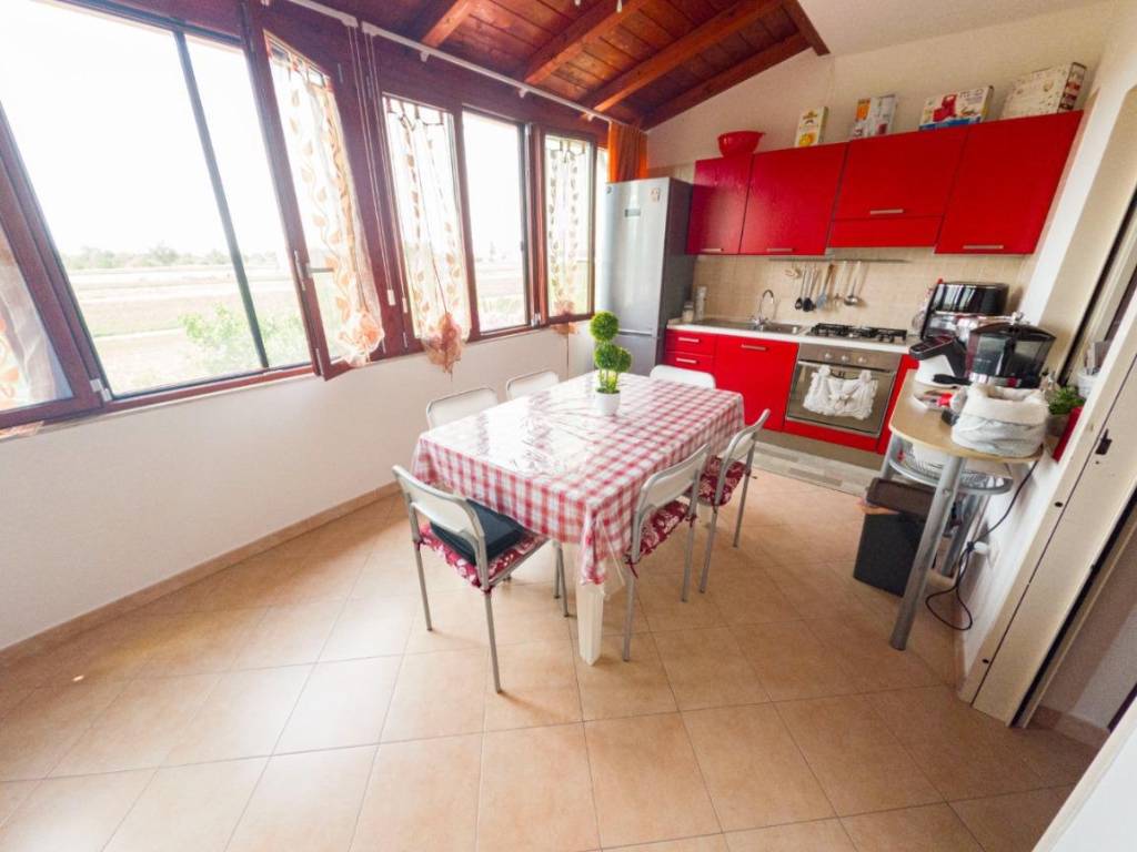 appartamento in vendita a Manfredonia in zona Sciali