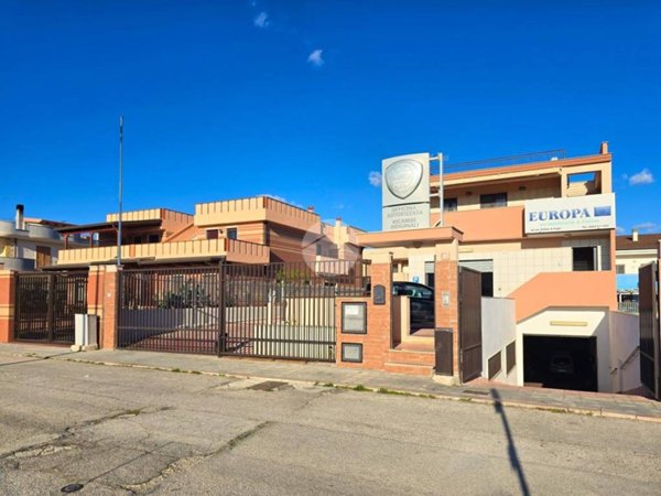 casa indipendente in vendita a Manfredonia