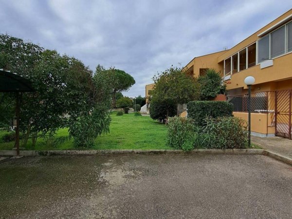 appartamento in vendita a Manfredonia in zona Sciali
