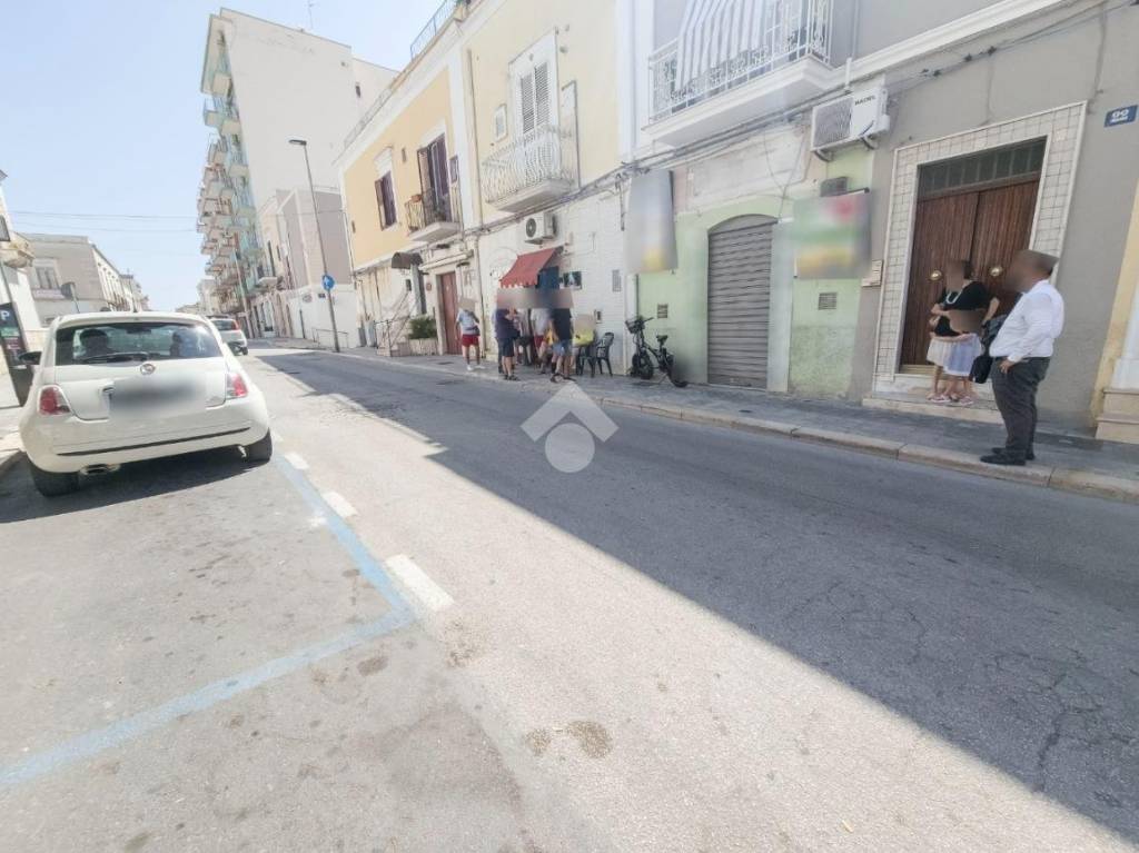 appartamento in vendita a Manfredonia in zona Centro Storico