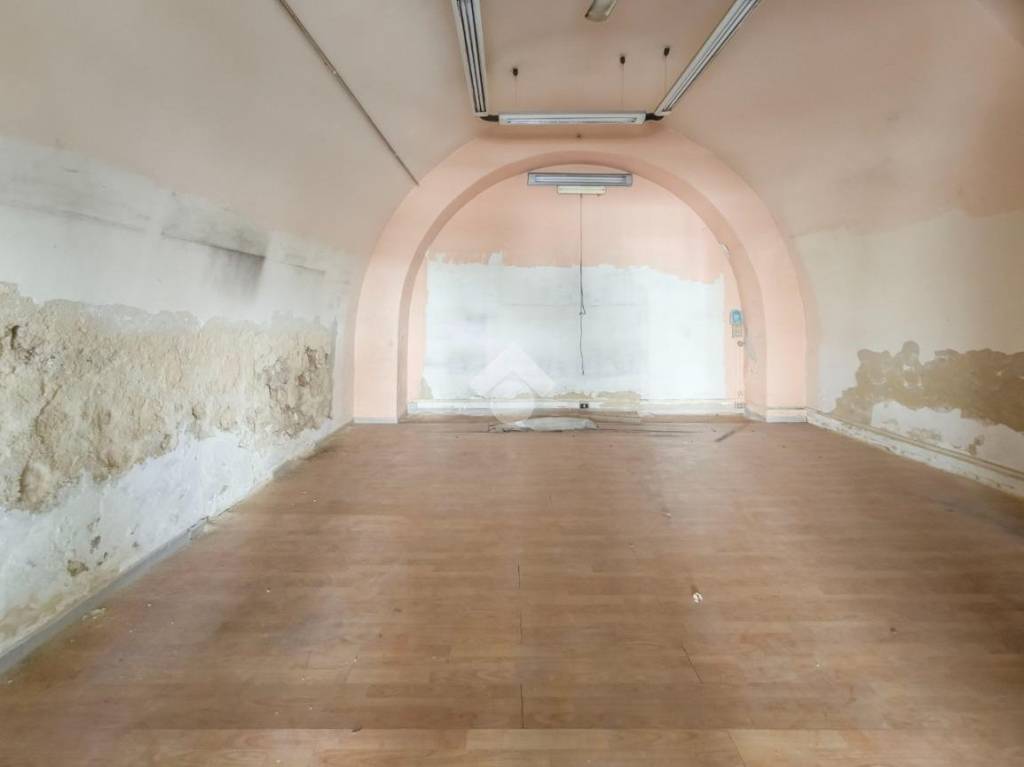 appartamento in vendita a Manfredonia in zona Centro Storico