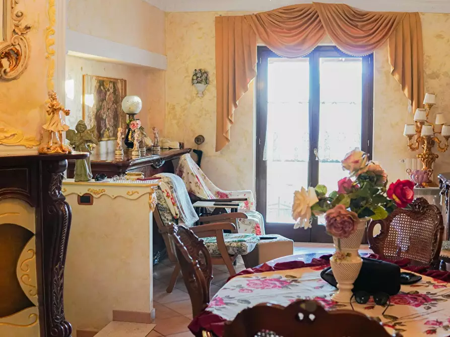 casa indipendente in vendita a Manfredonia in zona San Salvatore