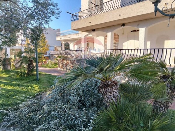 casa indipendente in vendita a Manfredonia