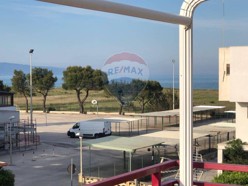 appartamento in vendita a Manfredonia in zona Ippocampo