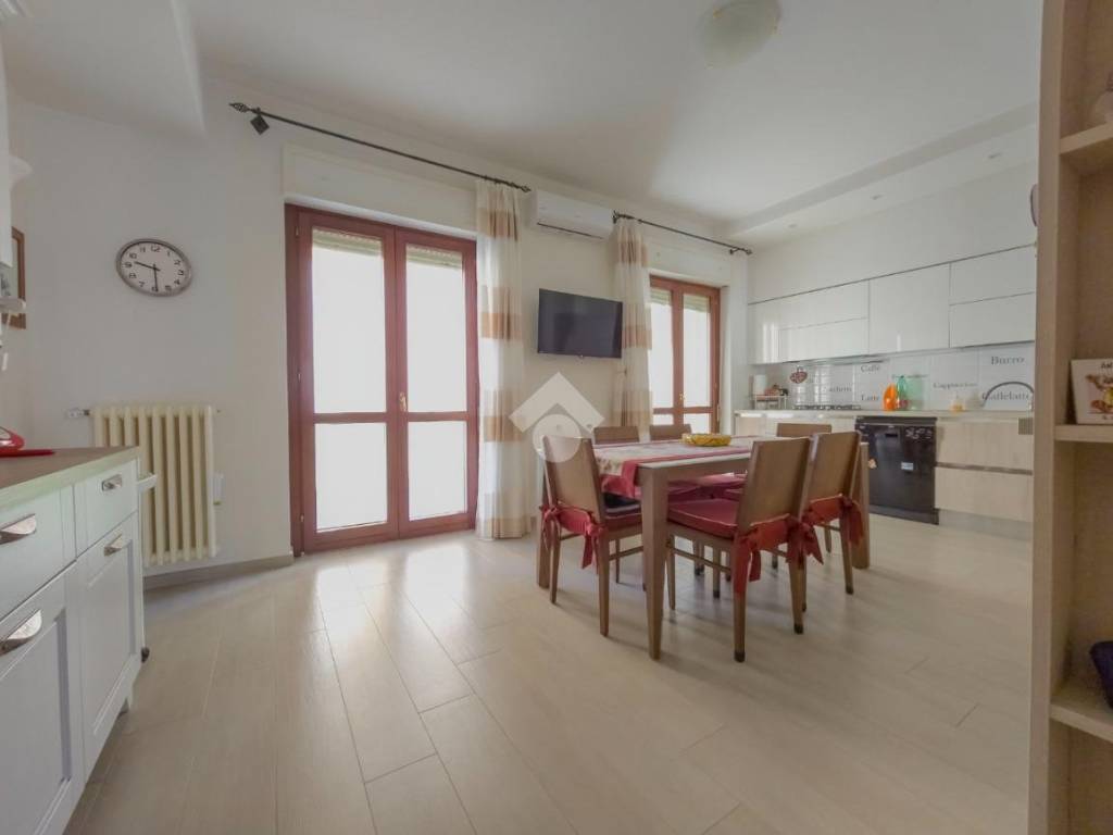 appartamento in vendita a Manfredonia in zona Centro Storico