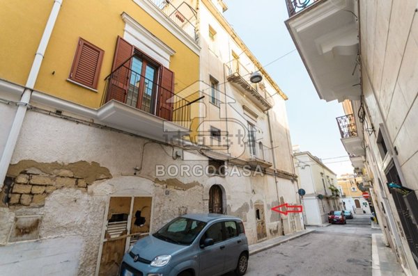 appartamento in vendita a Manfredonia in zona Centro Storico