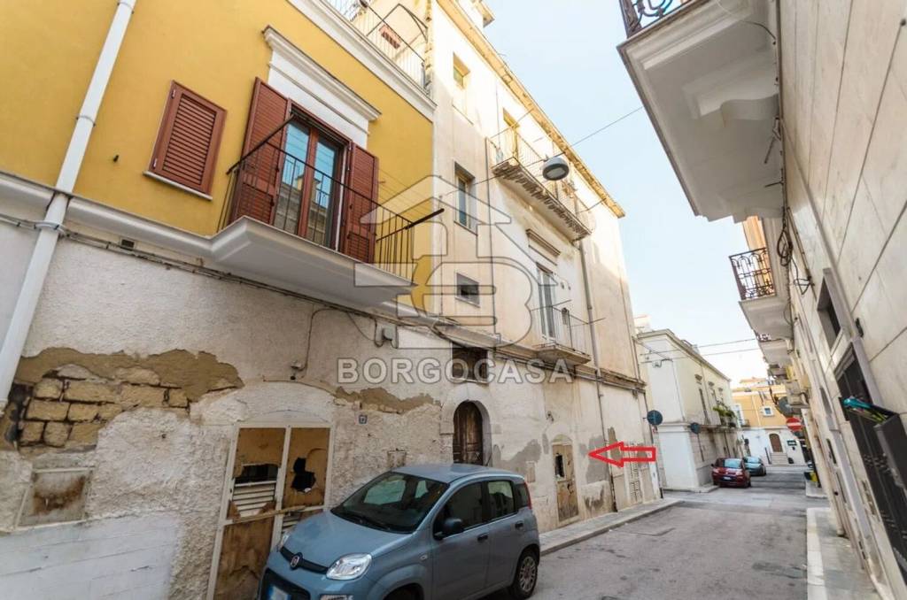 appartamento in vendita a Manfredonia in zona Centro Storico