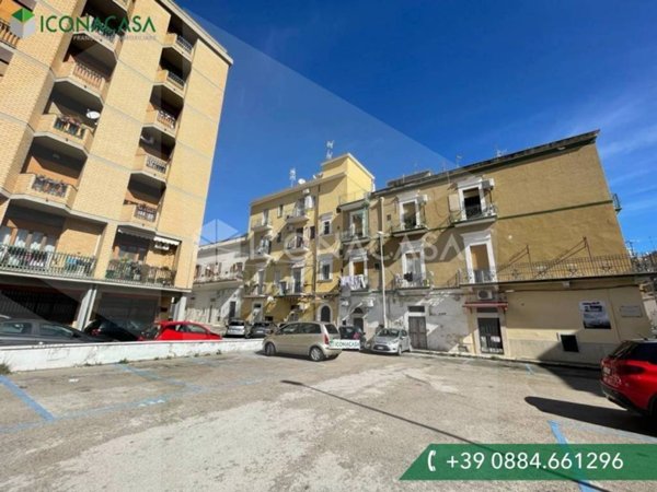 appartamento in vendita a Manfredonia in zona Centro Storico