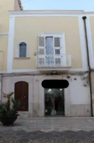 pentavano in vendita a Manfredonia in zona Centro Storico